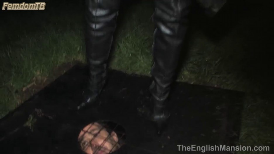 TEM - Mistress T and Sidonia - Night in the Slave Pit